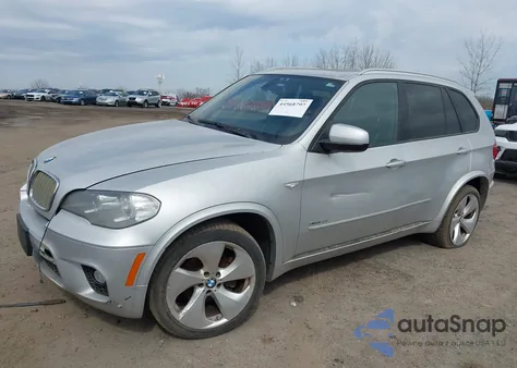 2012 BMW X5 xDrive50I z USA, uszkodzony, nr VIN 5UXZV8C57CL425585